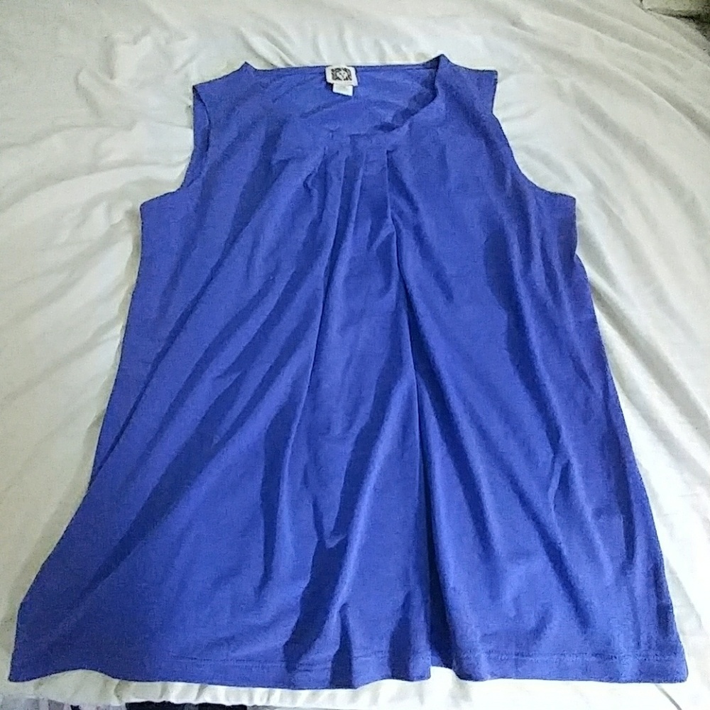Blue tank
