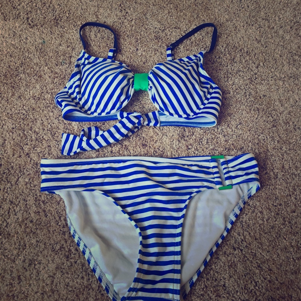 Cute striped Bikini