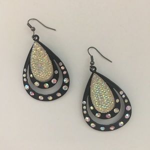 Black Metal Rhinestone Earrings