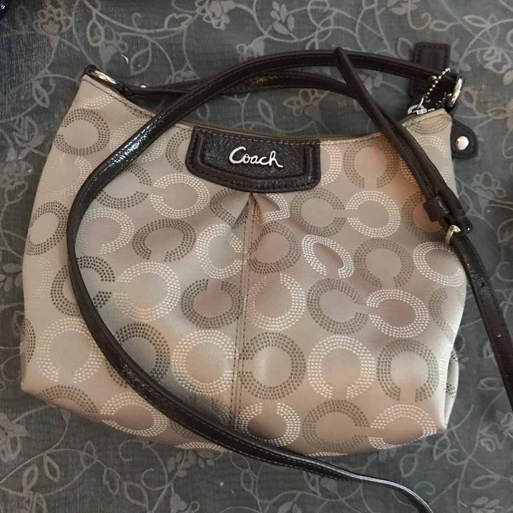 Authentic Coach Crossbody PRICE REDUCED!