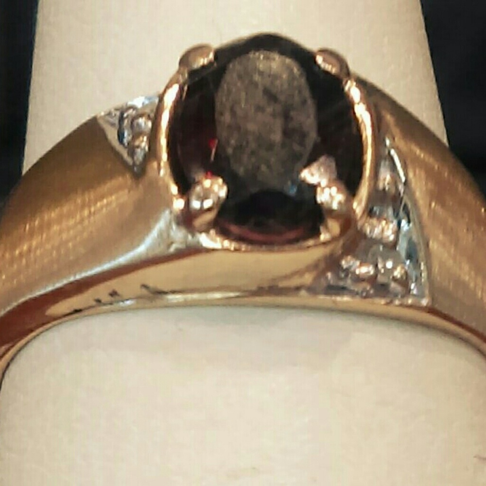 Meet your Posher, Bill