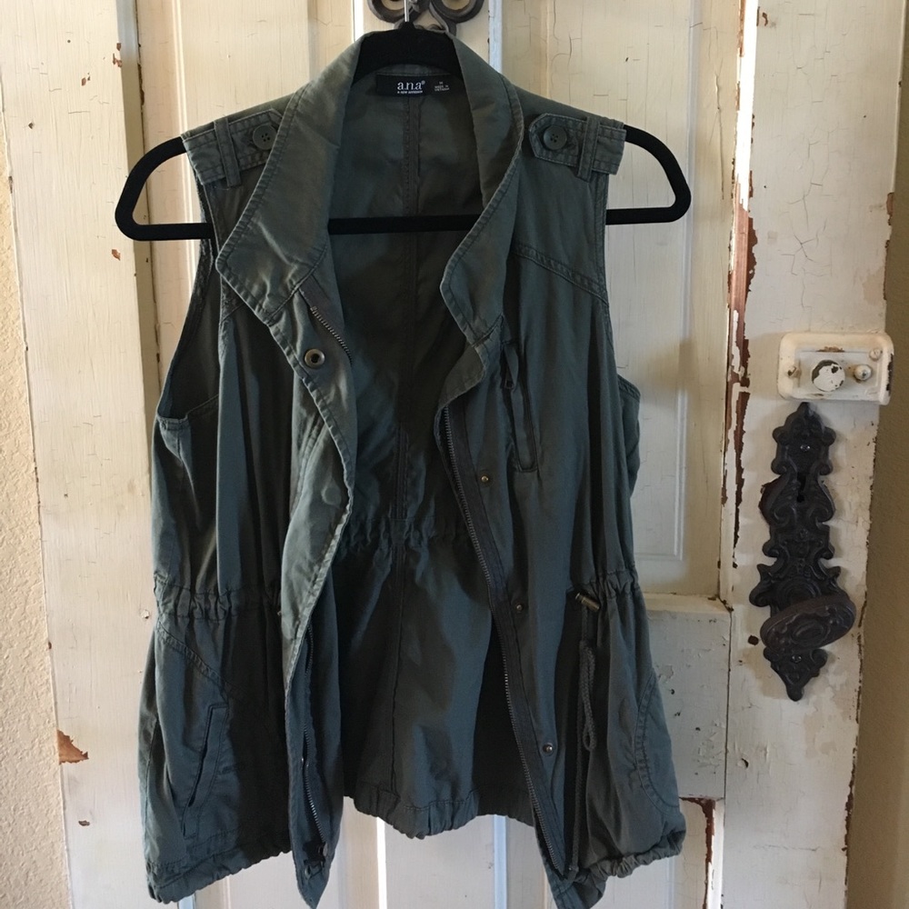 Utility Vest