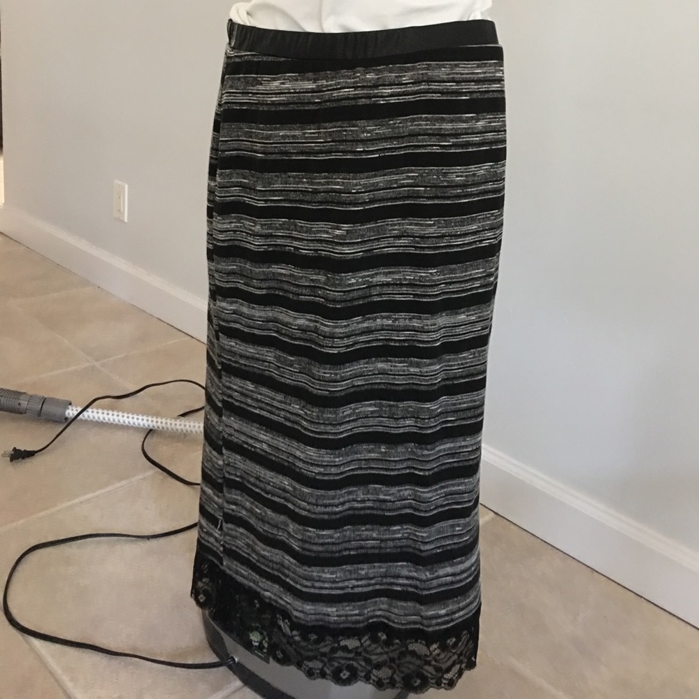 Black skirt