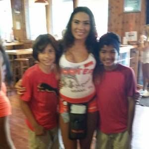 Meet your Posher, Andreslino