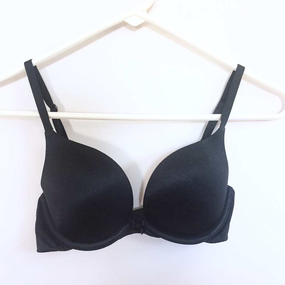 32B black push-up bra aerie