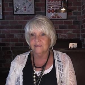 Meet your Posher, Donna