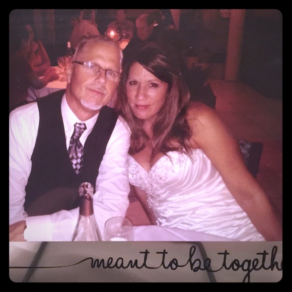 Meet your Posher, Heidi - Picture 2 of 2