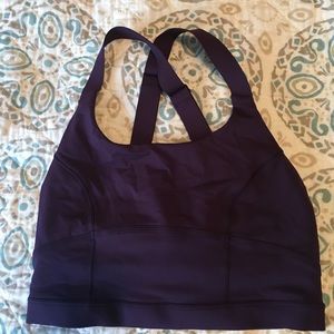 Lululemon sports bra