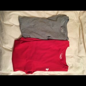 2 under armour t shirt