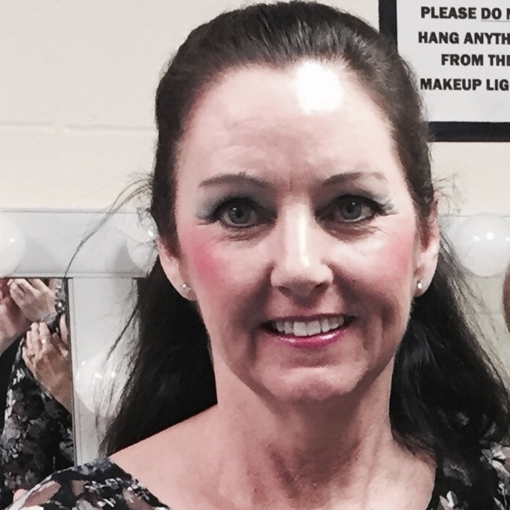 Meet your Posher, Victoria