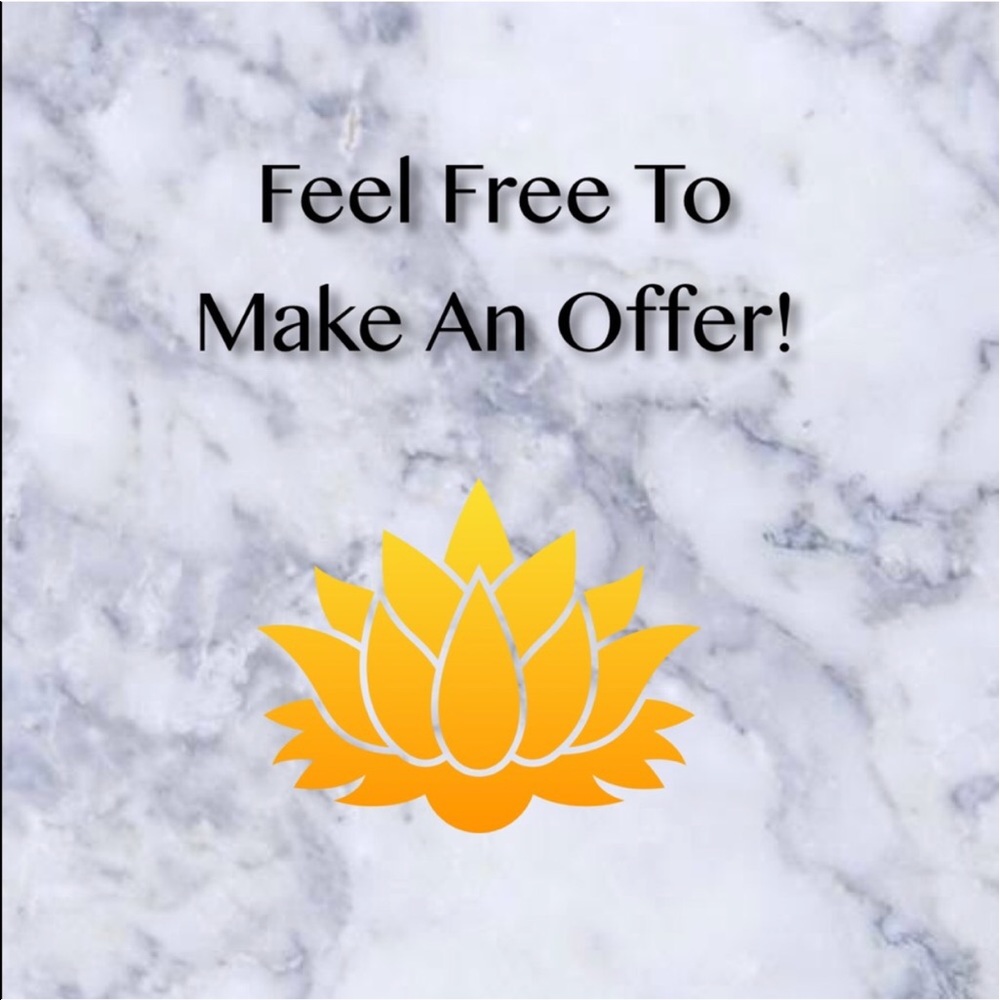 ⭐️I Accept Reasonable Offers!⭐️