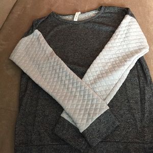 Very soft stylish comfy sweatshirt.