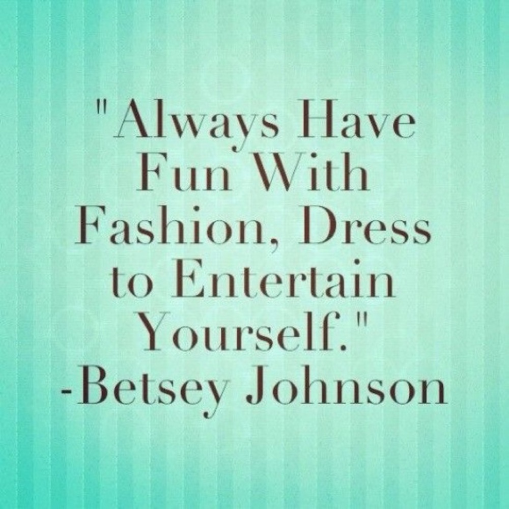 Express yourself! CLOSET NEWS !!💃🏼💅🏻💋