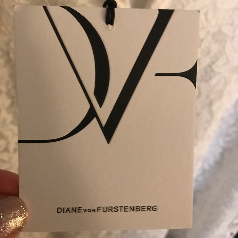 Diane von Furstenberg White Lace Dress - Picture 6 of 8