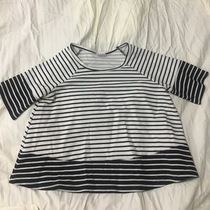 Black and white stiped top