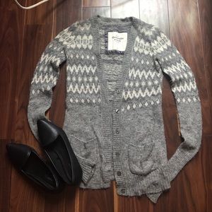 Abercrombie & Fitch Grey Cardigan