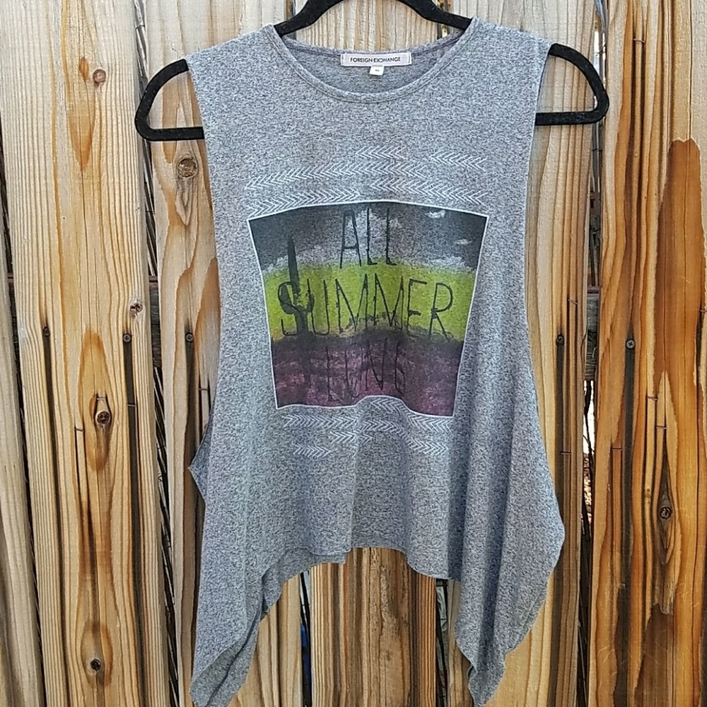 Foreign exchange sleeveless crop top