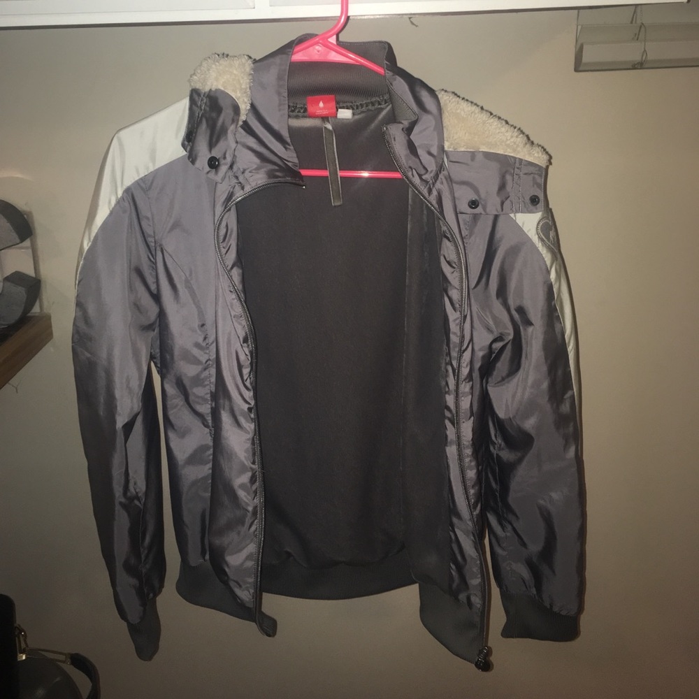 Grey Pump track jacket