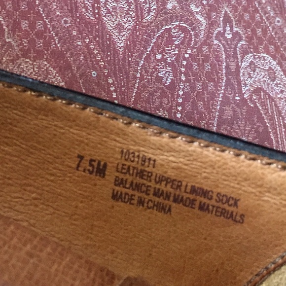 Söfft® Peep-Toe Black Patent Leather Shoes Pumps - Picture 5 of 7