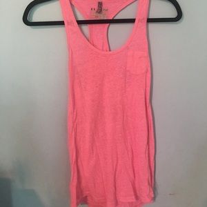 Under Armour loose tank