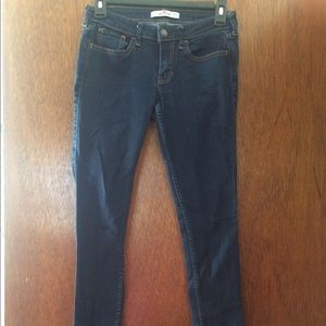 Like New Hollister Skinny Jeans