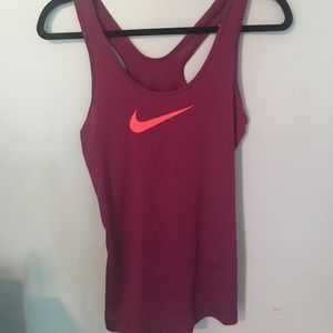 Nike Pro tank