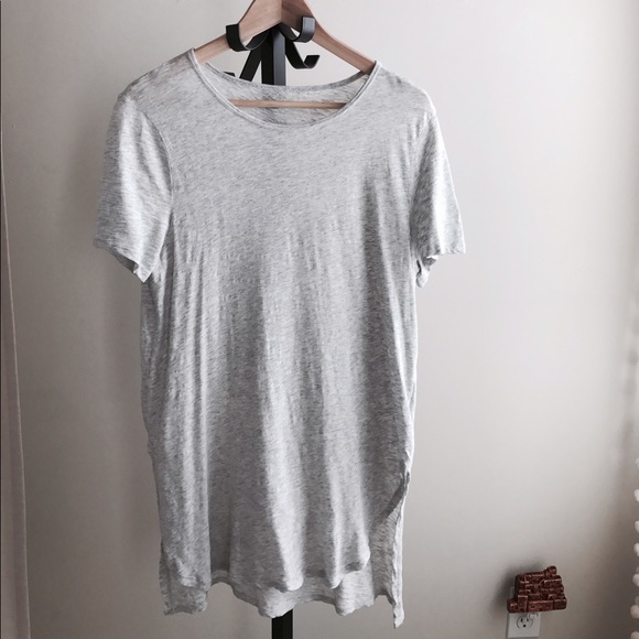 Old Navy Long Tee Shirt - Picture 1 of 3
