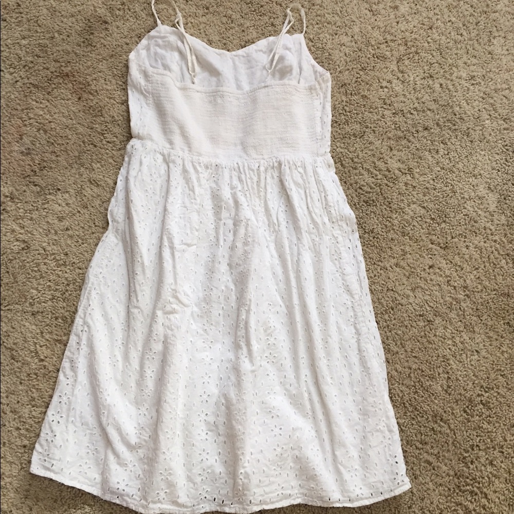 Summer dress - Picture 2 of 3