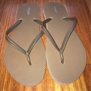 Flip flops