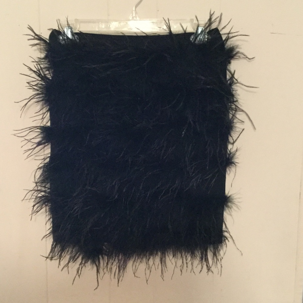 Feather mini skirt