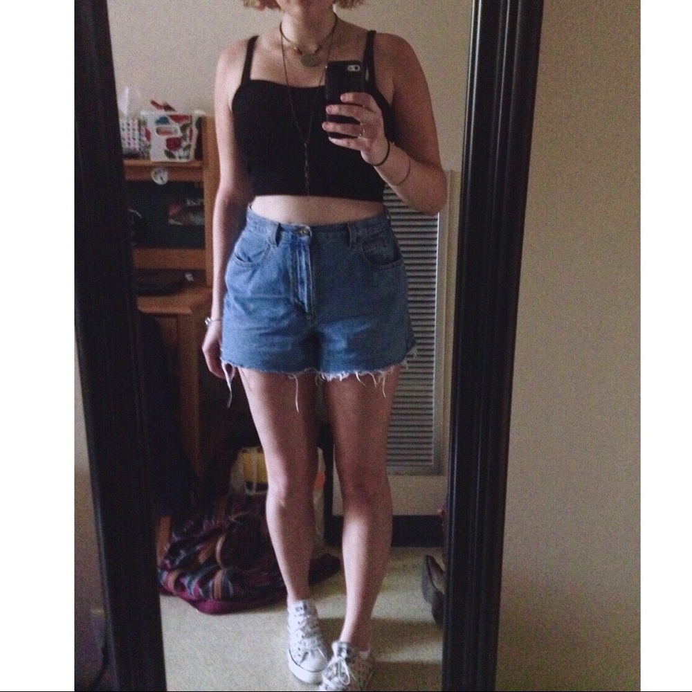 ✨B2G1Free✨ Vintage High Rise Cutoffs