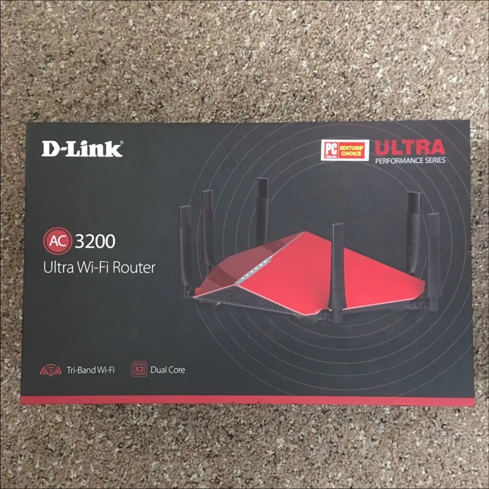D-Link AC 3200 Ultra Wifi Router-like new