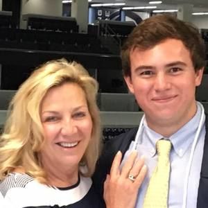 Meet your Posher, Cindy