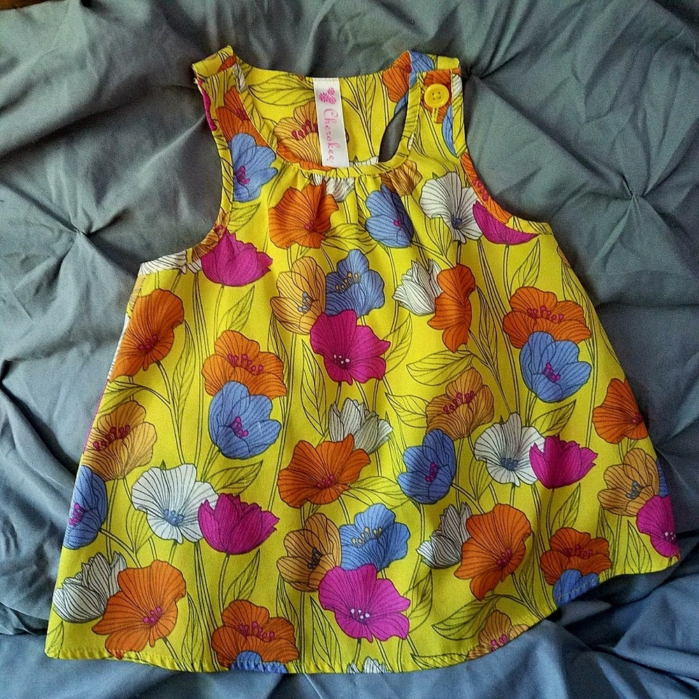 Flowy flower print razor back top