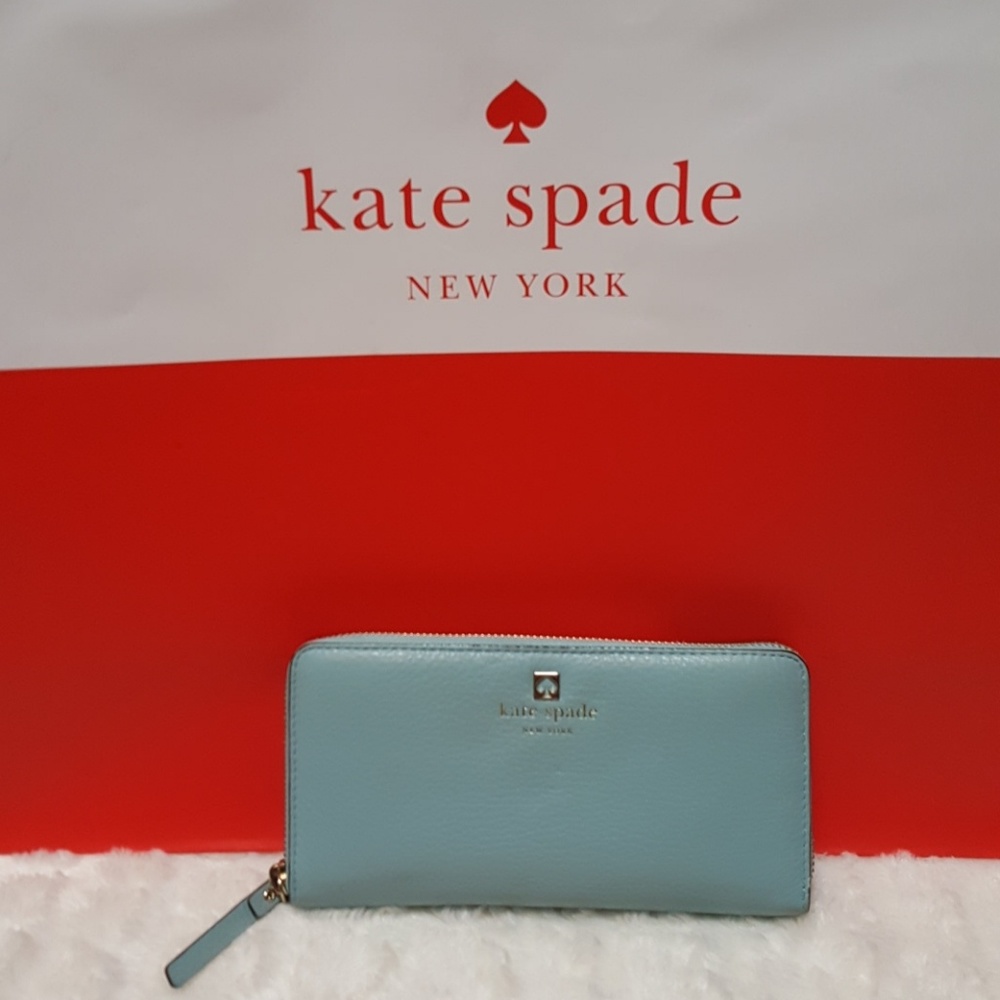 Kate Spade Grand Street Neda zippy wallet