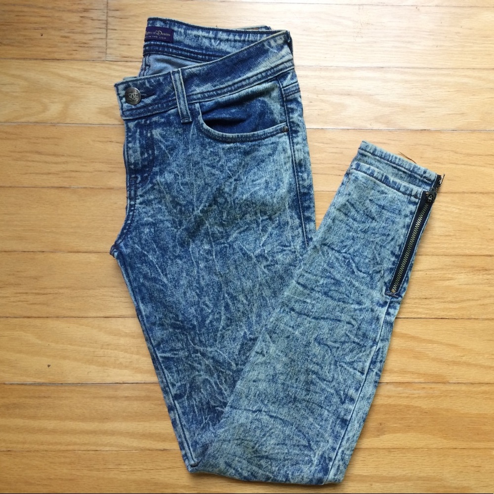 Acid wash skinny jeans