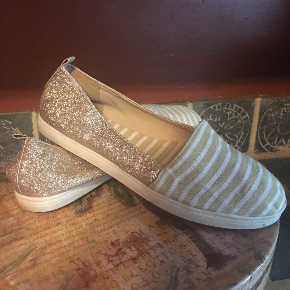 Size 9 Kim Rodgers - Picture 2 of 5