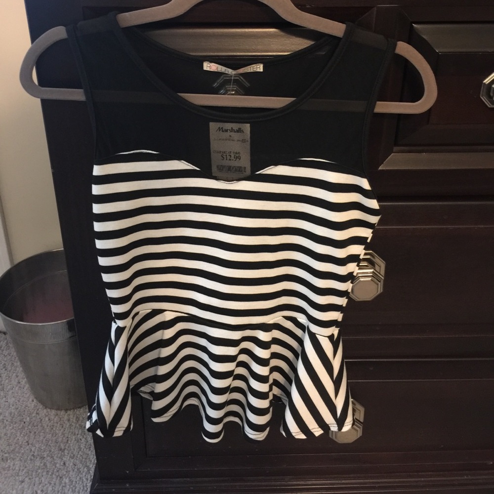 Black and white top