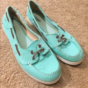 Mint loafers