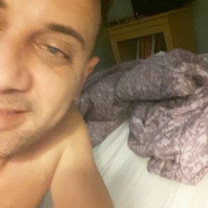 Meet your Posher, Alejandro j