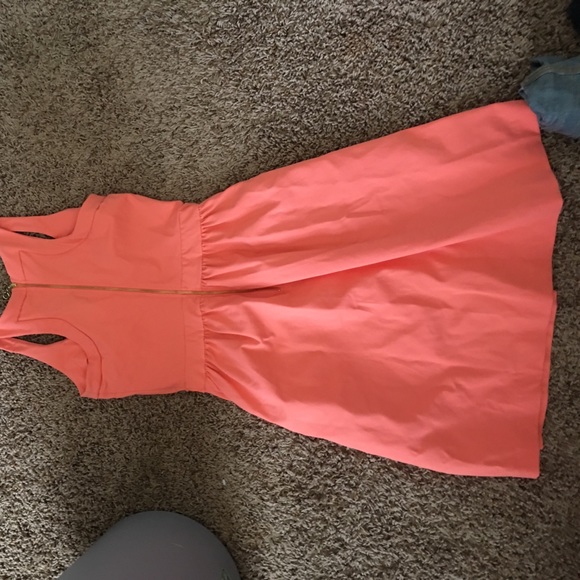Peach dress - Picture 3 of 3