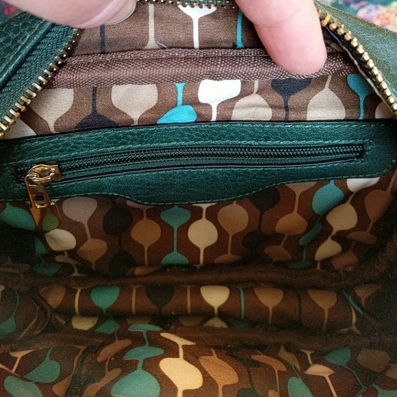 Deep emerald crossbody with gold accents - Picture 4 of 6