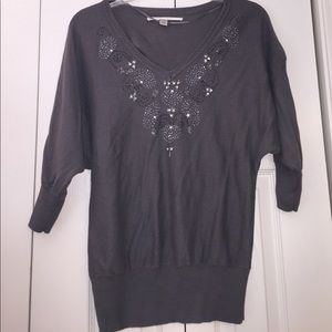 Small Grey Beaded V-Neck Sweater