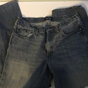 Apt 9 jeans in great condition