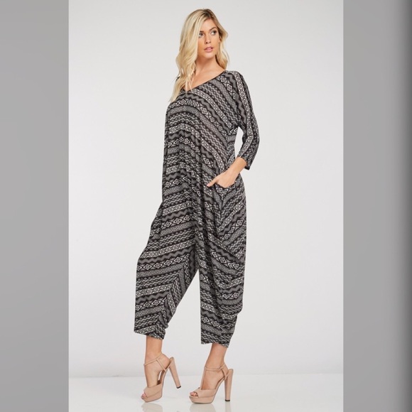 The ANNABELLE 3/4 sleeve new harem jumper - Picture 3 of 4