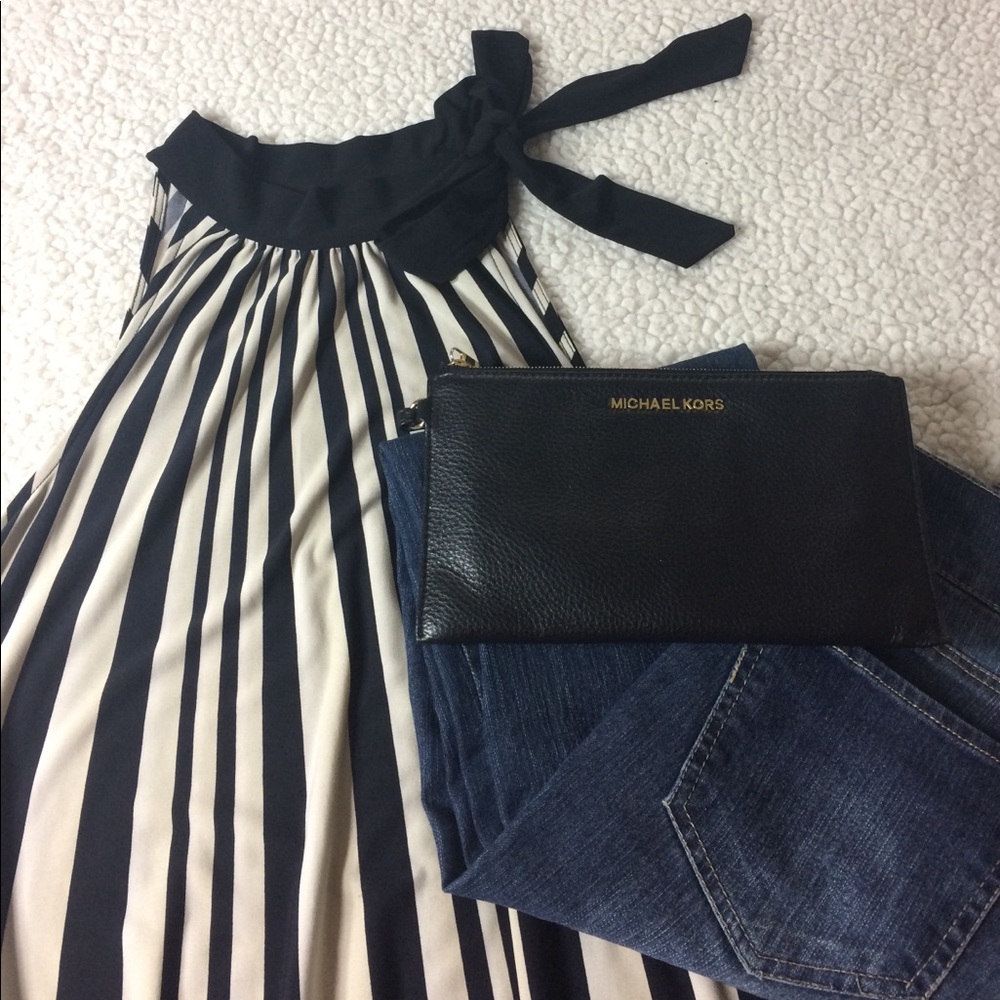 Tan black halter top by Style & Co Large EUC