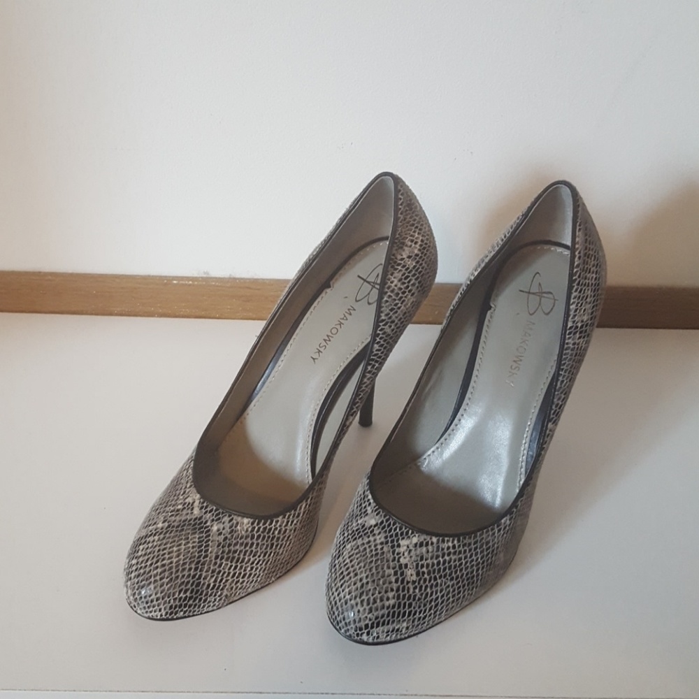 3 1/2 in reptile skin heels