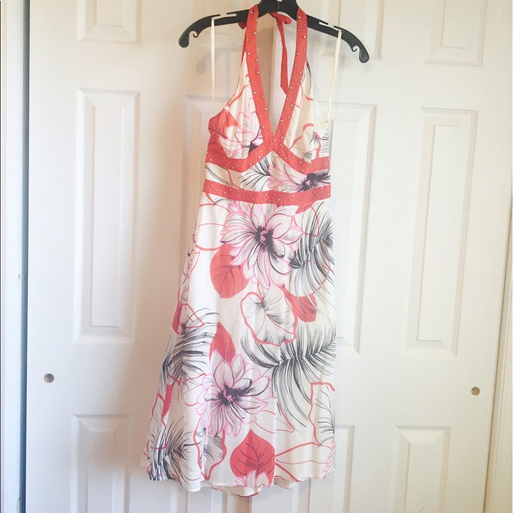 Sale❗️BCBG MAXAZRIA Halter Dress Size 4❗️