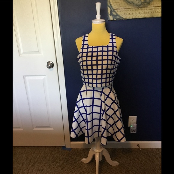 Elle Dresses & Skirts - Elle Circle Skirt NWOT