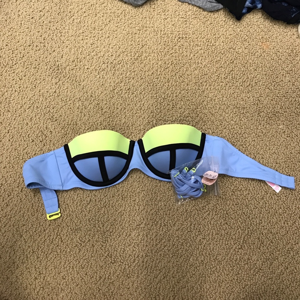 VS bandeau